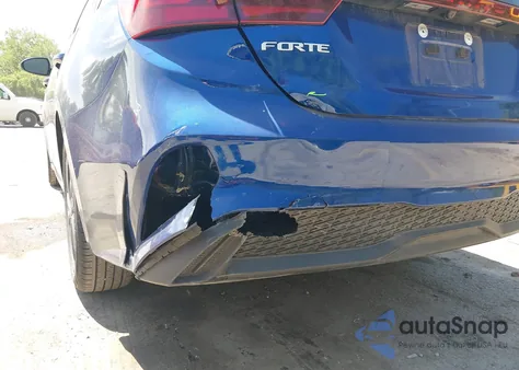 2024 Kia Forte Lxs z USA, uszkodzony, nr VIN 3KPF24AD5RE785312